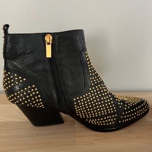 dolce vita ankle shoes